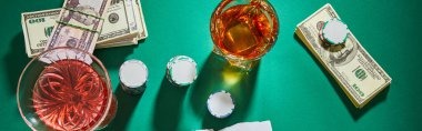 স্টুডিও টেবিল এবং ক্যামেরা সেটআপ